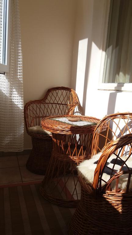 Ferienwohnung Studio Cora Orşova Exterior foto